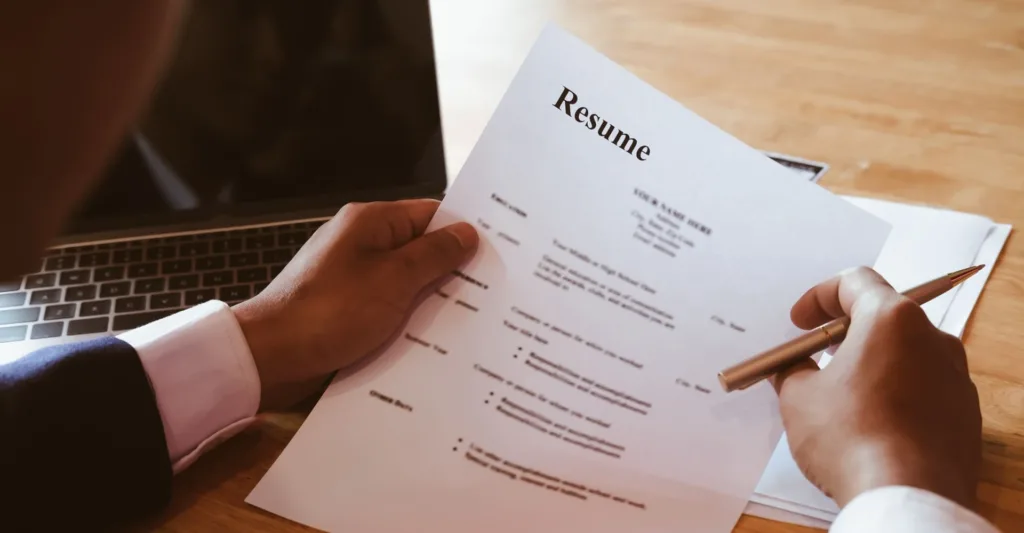Best Skills to Put on a Resume (Based on Your Industry)
