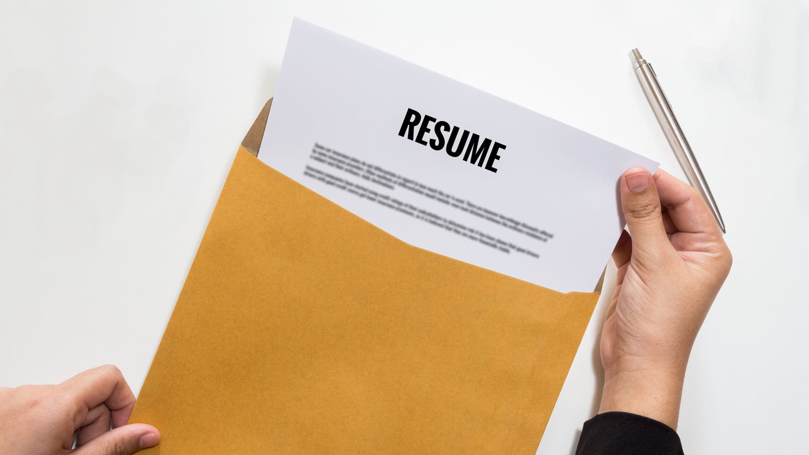 Start With a Strong Resume Header Start With a Strong Resume Header